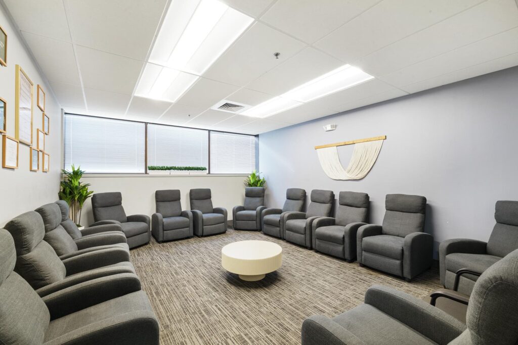 83 Hanover Road, Florham Park - Clinical-10_compressed